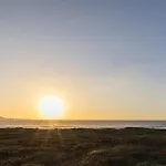 Ocean 9 - Sunset Beachfront Residency