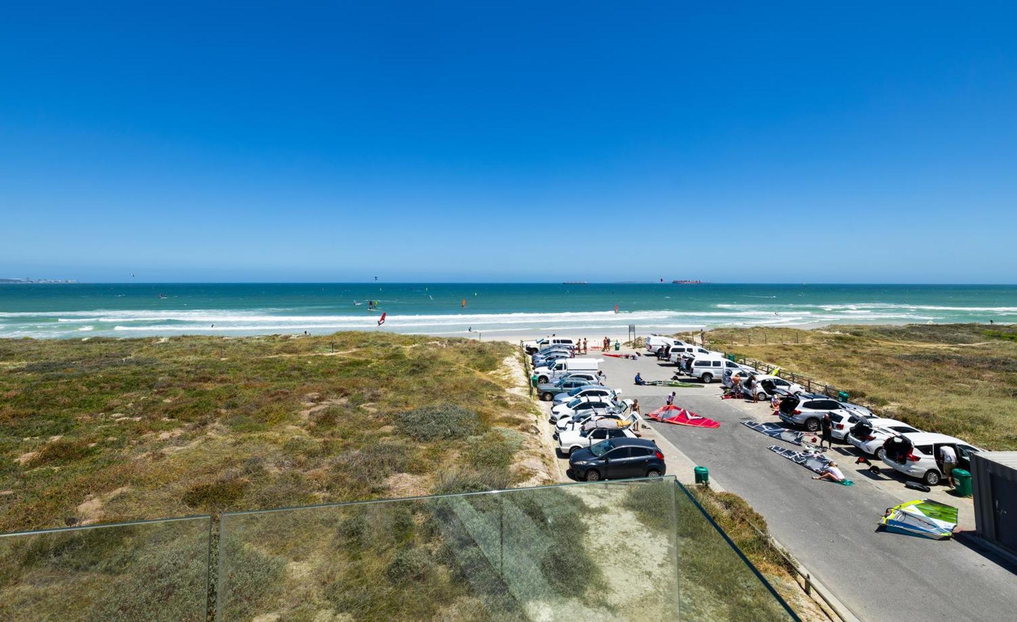 Ocean 9 - Sunset Beachfront Residency * Cape Town