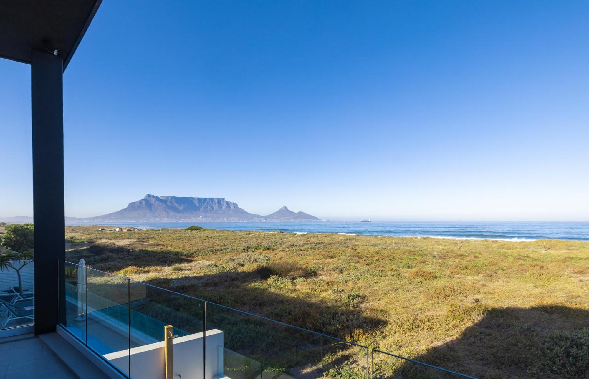 Ocean 9 - Sunset Beachfront Residency